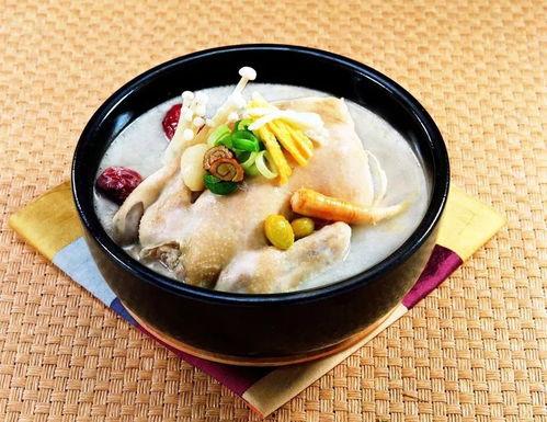 娱乐吃瓜酱鸡汤视频播放,揭秘热门视频背后的暖心鸡汤